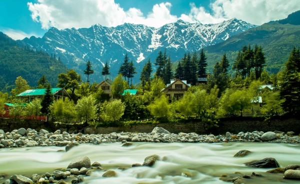 Manali By Volvo Tour Package