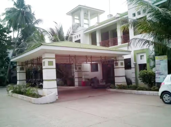 HARITHA COCONUT COUNTRY RESORT,DINDI